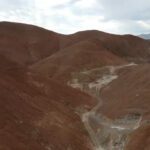 VOLANDO DRONES POR LAS MONTAÑAS DE PERÚ
